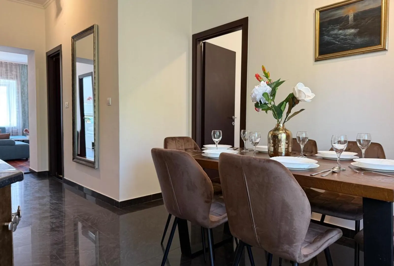 Petrus Superior Apartment - Spacious Three-Room Apartment - Prestigious Location Near Diocletian'S Palace And Bacvice Beach - The Best Restaurants Within Walking Distance - Free Parking Provided Split Horvátország