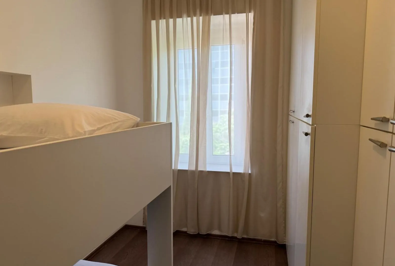 Petrus Superior Apartment - Spacious Three-Room Apartment - Prestigious Location Near Diocletian'S Palace And Bacvice Beach - The Best Restaurants Within Walking Distance - Free Parking Provided Split 0*,  Horvátország