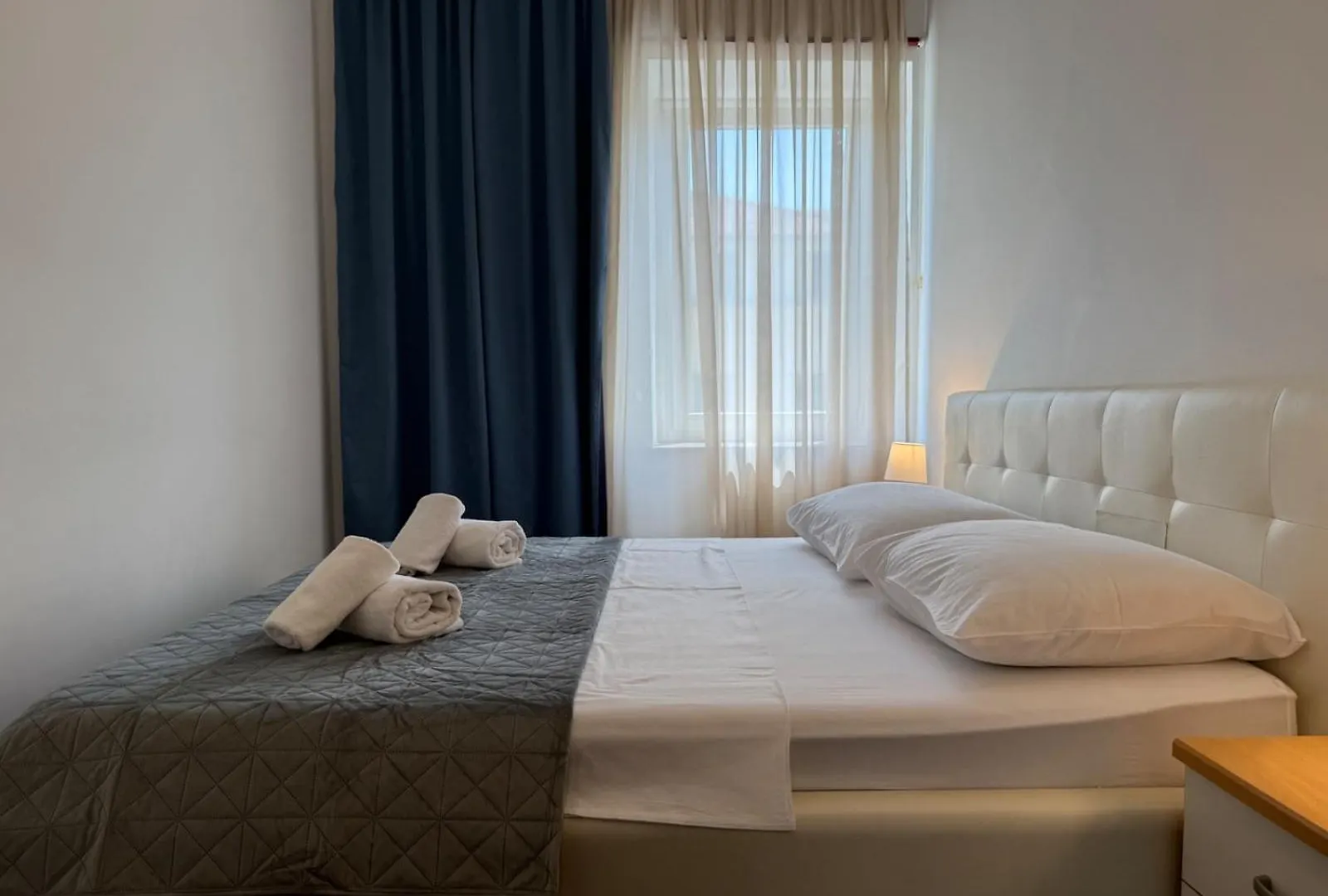Petrus Superior Apartment - Spacious Three-Room Apartment - Prestigious Location Near Diocletian'S Palace And Bacvice Beach - The Best Restaurants Within Walking Distance - Free Parking Provided Split Horvátország